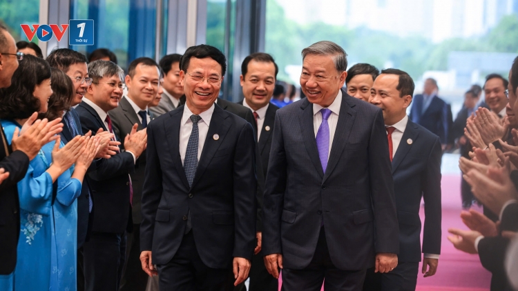 Tổng Bí thư Tô Lâm tặng Ngành KHCN 10 chữ:  “Tự chủ - Trí tuệ - Công nghệ - Đột phá - Hội nhập”