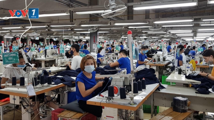 Đa dạng hóa thị trường, tăng nội địa hóa: Chìa khóa cho xuất khẩu bền vững