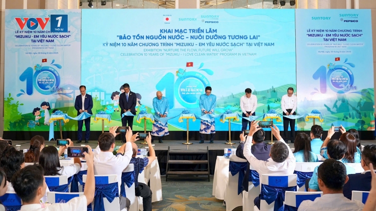Kỉ niệm 10 năm chương trình” Mizuiku- Em yêu nước sạch” và Triển lãm tranh “Bảo tồn nguồn nước"
