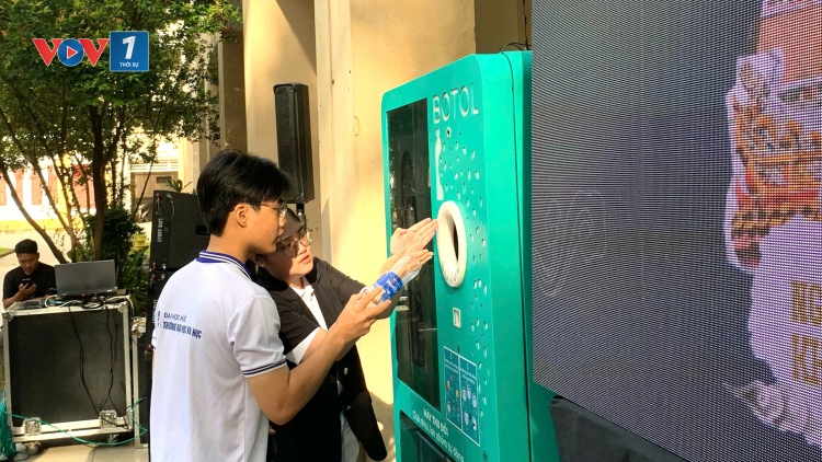 Huế thí điểm mô hình “Đặt cọc – Hoàn trả” đầu tiên ở Việt Nam nhằm giảm rác thải nhựa (PS:18/09)