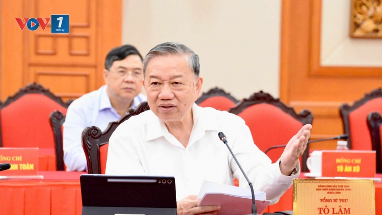 Bộ Chính trị cho ý kiến về công tác chuẩn bị Đại hội Đảng bộ Quốc hội lần thứ nhất