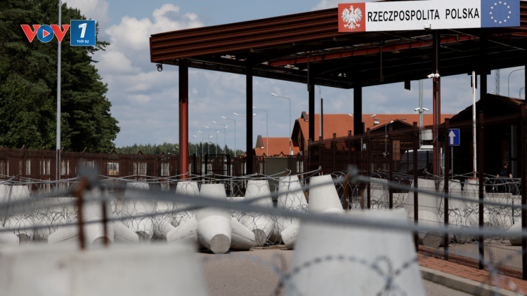 Ba Lan mở lại biên giới với Belarus sau nhiều tuần cấm vận