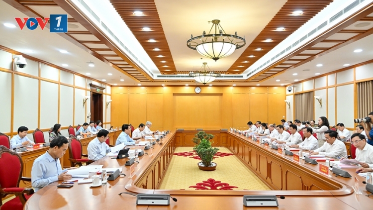 Thời sự 21h30 8/9/2025: Bộ Chính trị cho ý kiến về công tác chuẩn bị Đại hội Đảng bộ các tỉnh
