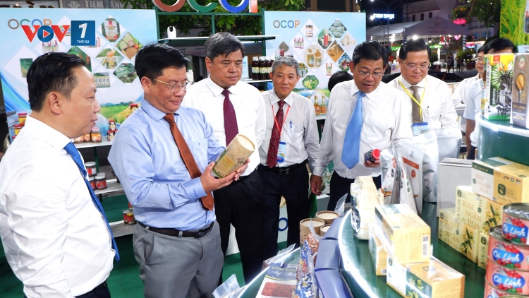 Khai mạc Diễn đàn kết nối sản phẩm OCOP vùng ĐBSCL năm 2025