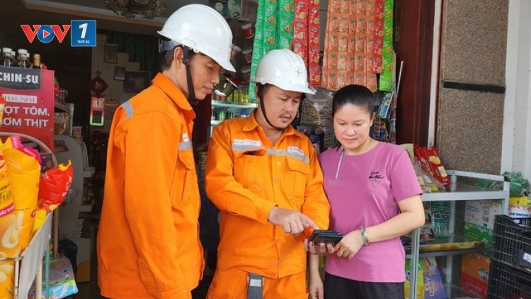 Truy cập App và trang web EVNHCMC để trực tiếp thay đổi thông tin đã đăng ký