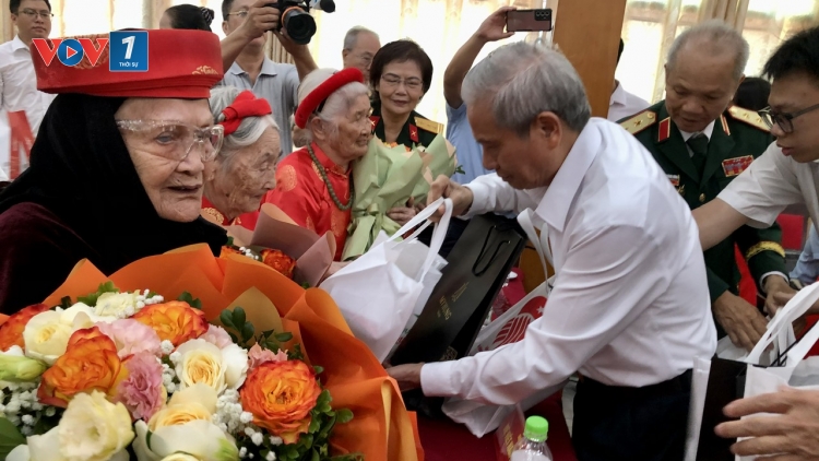 Lễ kỷ niệm 15 năm ngày thành lập Hội Hỗ trợ gia đình Liệt sỹ Việt Nam
