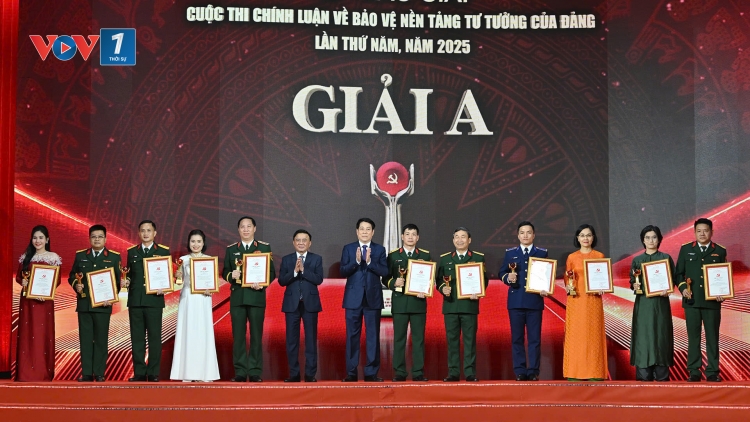 Chủ tịch nước Lương Cường dự lễ trao giải Cuộc thi chính luận về bảo vệ nền tảng tư tưởng của Đảng