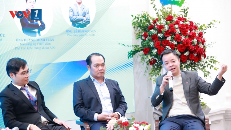 Đầu tư vàng, chứng khoán hay tài sản mã hoá – những lưu ý nhà đầu tư