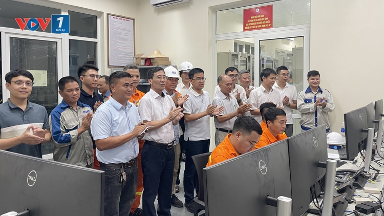 Đóng điện thành công Dự án Trạm biến áp 220kV Gia Lộc chào mừng thành công Đại hội Đảng bộ Chính phủ