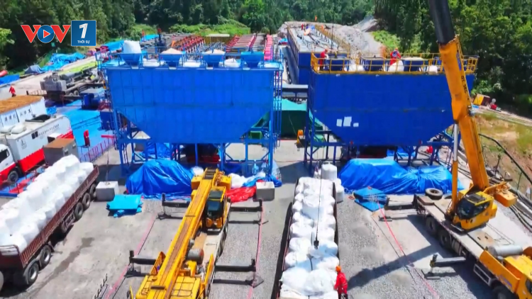 Trung Quốc phát hiện trữ lượng dầu đá phiến 100 triệu tấn