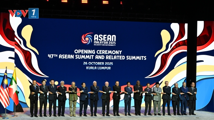 Thủ tướng Malaysia khai mạc ASEAN-47: Hòa bình là lựa chọn, không phải nhượng bộ