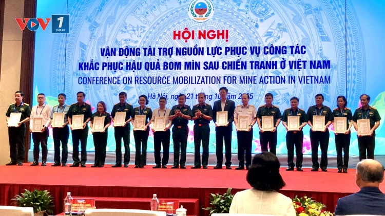 Huy động nguồn lực cho công tác khắc phục hậu quả bom mìn, vật liệu nổ sau chiến