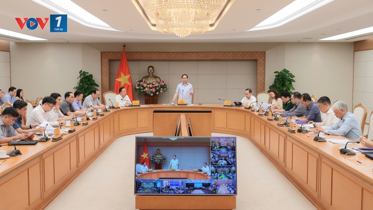 Phó Thủ tướng chỉ đạo giải quyết vướng mắc để đẩy nhanh tiến độ các dự án lưới điện trọng điểm