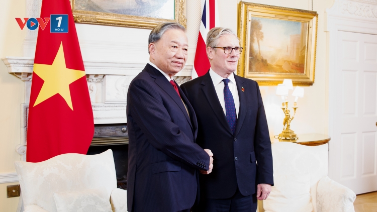 Thời sự 6h 30/10/2025: Tuyên bố chung nâng cấp quan hệ Việt Nam-Anh lên đối tác chiến lược toàn diện