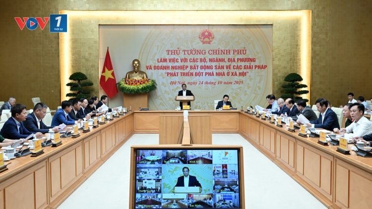 Thủ tướng: Phải tạo điều kiện thuận lợi nhất cho người mua nhà ở xã hội