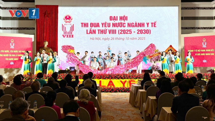 Nữ điều dưỡng dũng cảm tại Bệnh viện Sản Nhi Nghệ An được khen ngợi tại Đại hội thi đua yêu nước