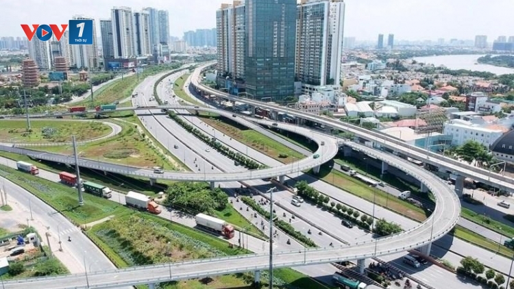 Theo dòng thời sự sáng 10/11/2025: