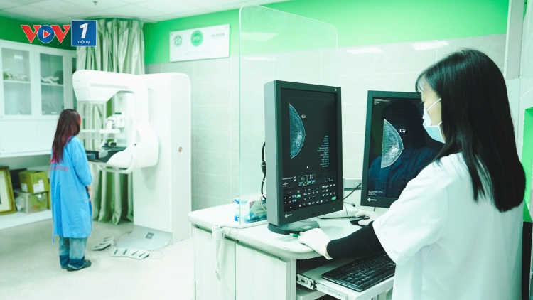 Ứng dụng trí tuệ nhân tạo trong chẩn đoán ung thư phổi và bệnh đường tiêu hoá 	