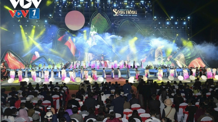 Theo dòng thời sự 22/11/2025