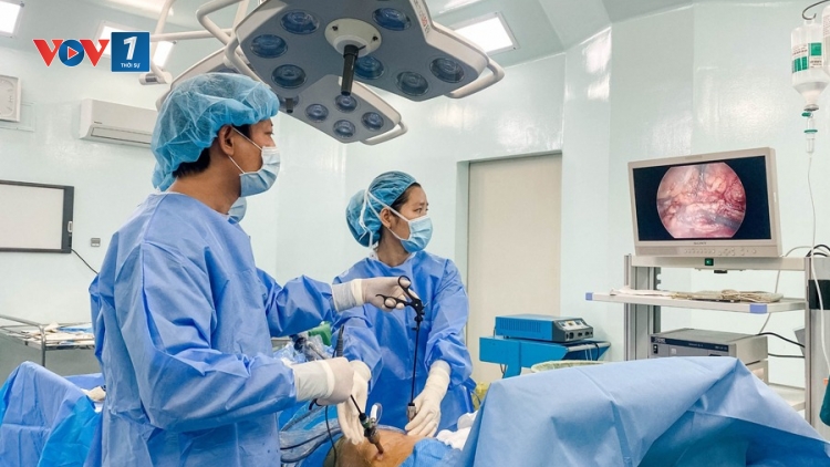 Văn kiện Đại hội 14: Mục tiêu dài hạn chăm sóc sức khỏe toàn dân