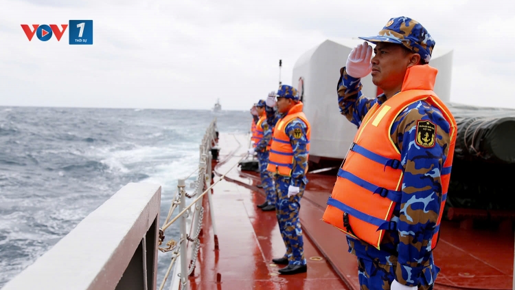 Tuần tra liên hợp giữa Hải quân Nhân dân Việt Nam và Hải quân Quân Giải phóng nhân dân Trung Quốc