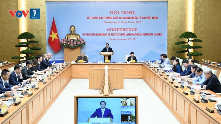 Thời sự 12h 1/11/2025: Thủ tướng Phạm Minh Chính chủ trì Hội nghị về thành lập Trung tâm tài chính