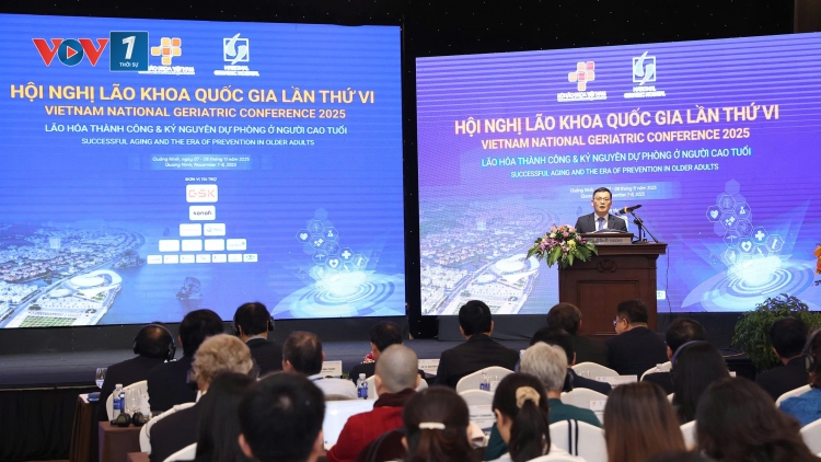 Xây dựng hệ thống chăm sóc sức khỏe người cao tuổi thích ứng với già hóa dân số