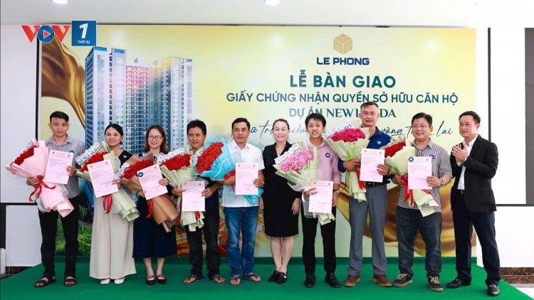 Gỡ nút thắt pháp lý, cư dân nhà ở xã hội ở TP.HCM nhận sớm sổ hồng