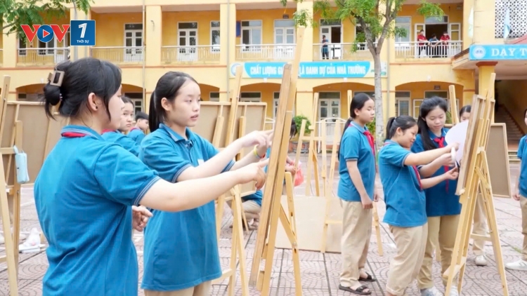 “Em yêu biển đảo quê hương” – Gieo mầm chủ quyền từ những nét vẽ tuổi thơ