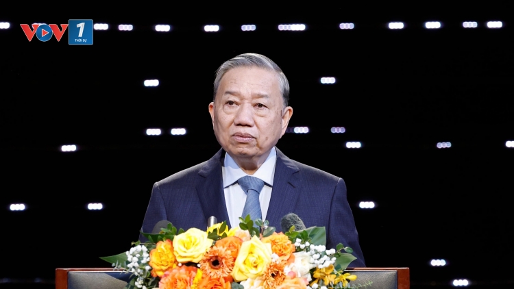 Tổng Bí thư Tô Lâm dự chương trình "Hồ Chí Minh - Hành trình khát vọng 2025"