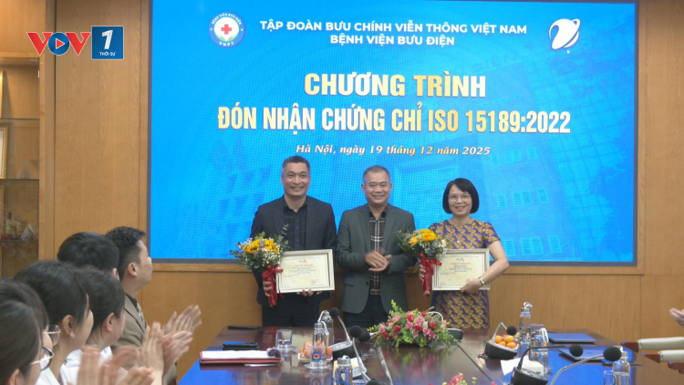 Bệnh viện Bưu điện đón nhận chứng chỉ quốc tế ISO 15189:2002