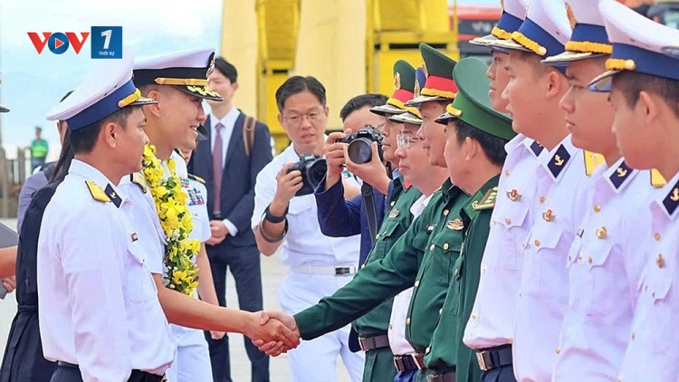 Tàu Hải quân Hàn Quốc thăm xã giao thành phố Đà Nẵng