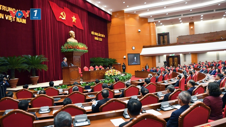 Thông cáo báo chí về ngày làm việc thứ hai và bế mạc Hội nghị Trung ương 15 khoá XIII 