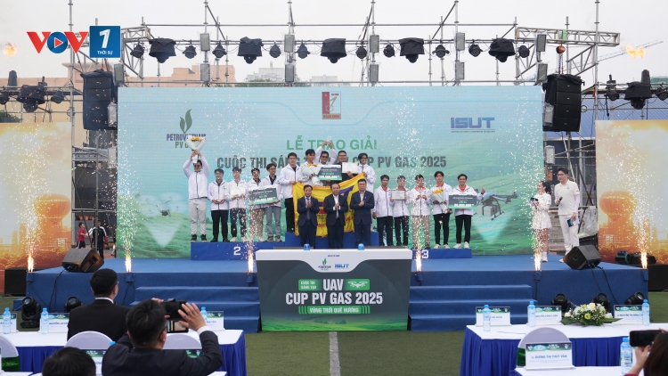 Trao giải cuộc thi Sáng tạo UAV Cup PV GAS 2025 - Vùng trời quê hương
