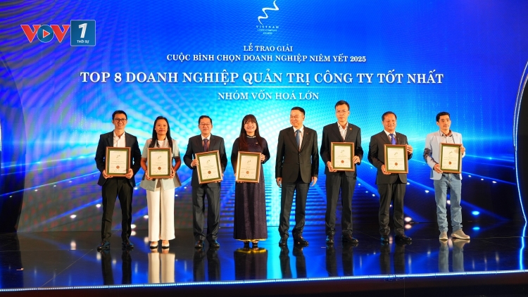 Phân bón Cà Mau lọt Top 8 doanh nghiệp quản trị tốt nhất, giành giải Nhất phát triển bền vững 2025