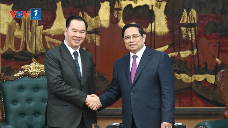 Thủ tướng Phạm Minh Chính tiếp Bộ trưởng Bộ Giáo dục và Thể thao Lào