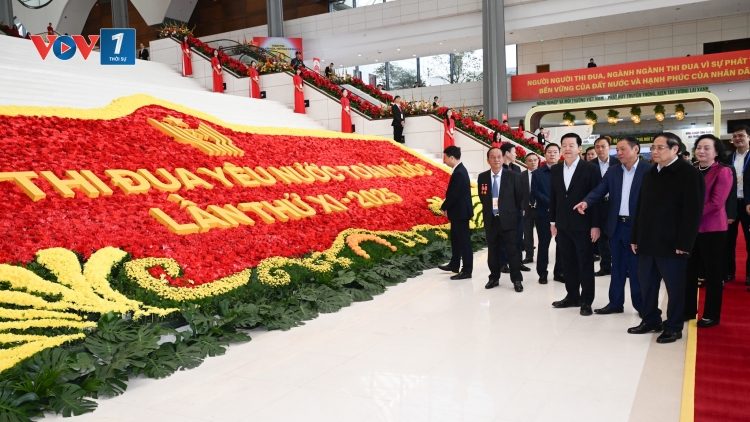Thủ tướng Phạm Minh Chính kiểm tra công tác chuẩn bị Đại hội Thi đua yêu nước toàn quốc lần thứ XI