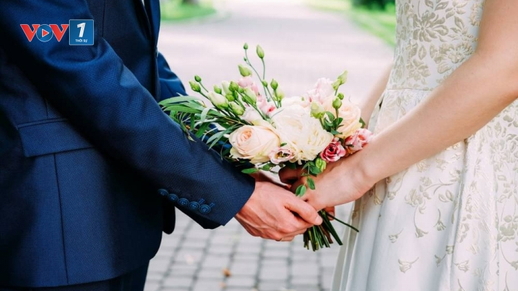 Hà Nội sẽ lập câu lạc bộ làm quen giúp thanh niên kết hôn trước 30 tuổi - “Bà mối” có mát tay?