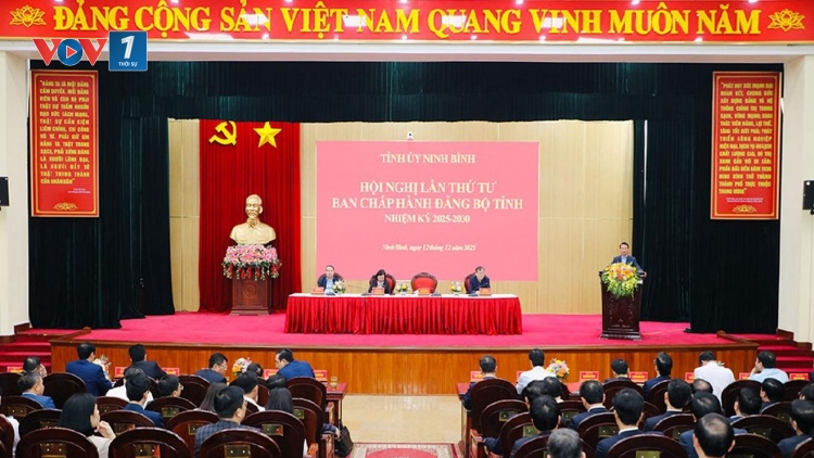 Ninh Bình: Từ Nghị quyết đến hành động, khát vọng phát triển.