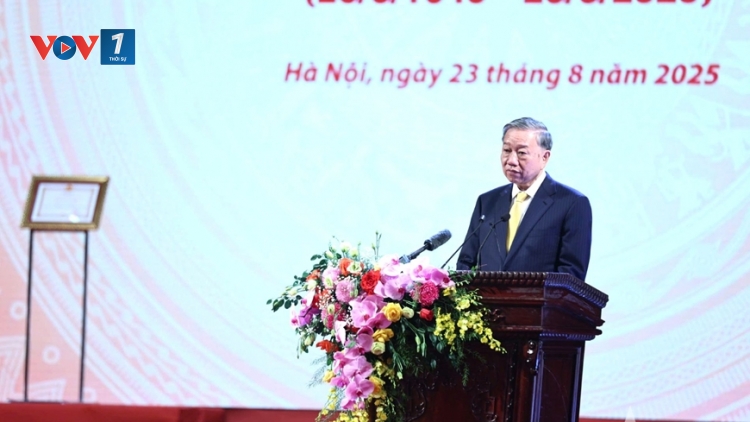 Nghị quyết 80 của Bộ Chính trị về phát triển văn hoá Việt Nam