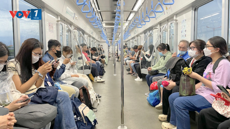 Đón 90.000 lượt khách trong ngày cuối năm, Metro Bến Thành – Suối Tiên cán mốc ấn tượng