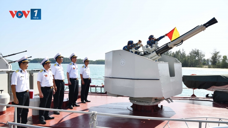 Vùng 5 Hải quân trực sẵn sàng chiến đấu dịp Tết Nguyên đán 2026