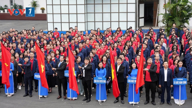 Rộn ràng khí thế sản xuất đầu năm