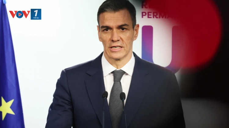 Bán đảo Iberia chìm trong biển nước do bão Marta