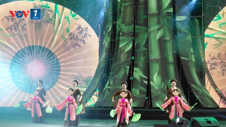 Sôi nổi các hoạt động văn hóa, văn nghệ tại Hội chợ Mùa Xuân 2026