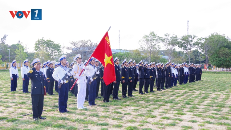 Từ đất liền đến Trường Sa trong ngày đầu năm mới tại Đoàn Trường Sa