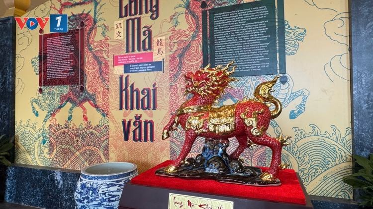 Trưng bày “Long Mã khai văn”: Khai mở vận may, bình an trong năm mới