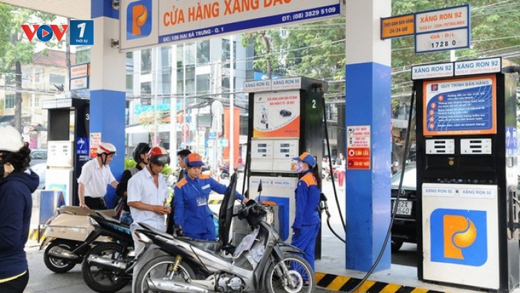 Tăng cường kiểm tra, xử phạt vi phạm về kinh doanh xăng dầu trái quy định của pháp luật