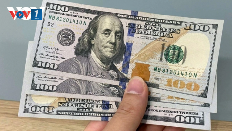 Căng thẳng địa chính trị và giá năng lượng tăng gây áp lực lên tỷ giá USD/VND