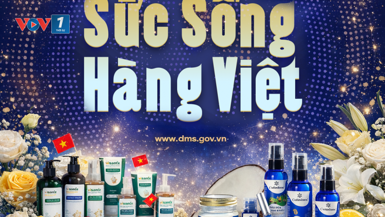 Hoa hậu Ngọc Hân, Tiktoker Quỳnh Trang livestream ‘Sức sống hàng Việt’